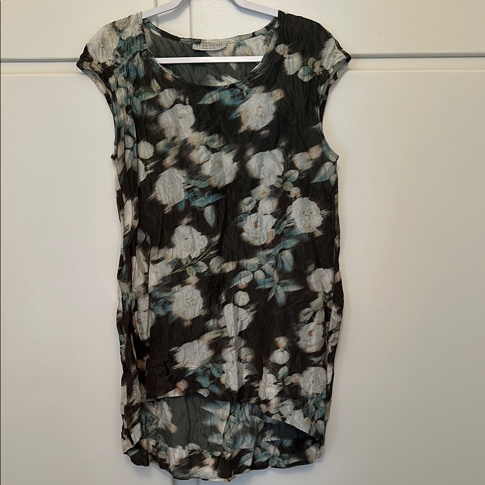 LIKE NEW Bryn Walker Structured Floral Print Cap Sleeve Tunic Top